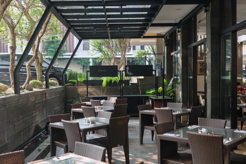 Anugrah Hotel Sukabumi Exterior foto